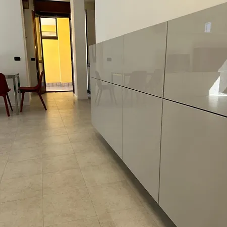 Stunning Deluxe Downtown Apartment Busto Arsizio